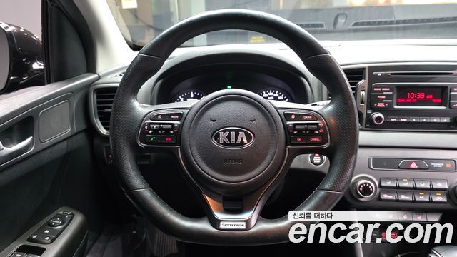 Kia Sportage 2016 — photo 13