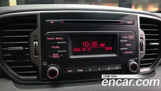Kia Sportage 2016 — photo 14