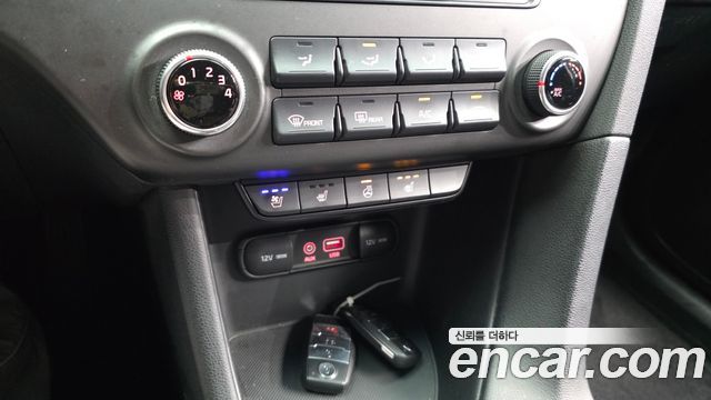 Kia Sportage 2016 — photo 15
