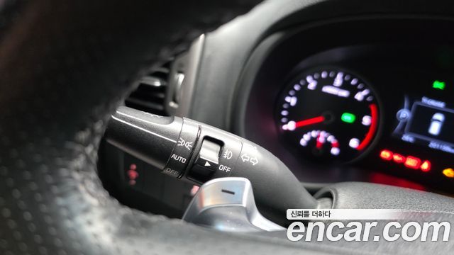 Kia Sportage 2016 — photo 16