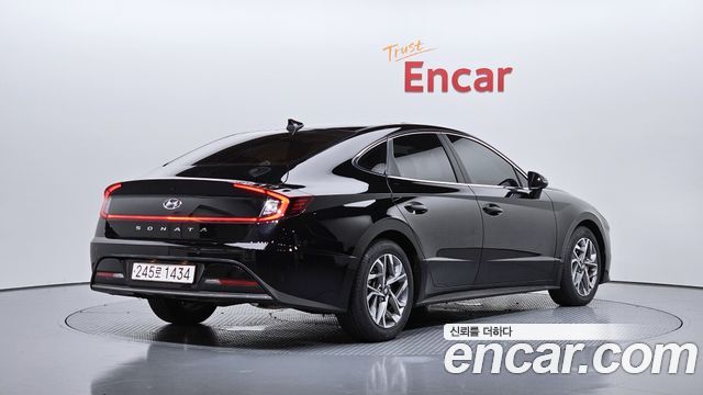 Hyundai Sonata 2022 — photo 2
