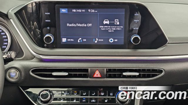 Hyundai Sonata 2022 — photo 20