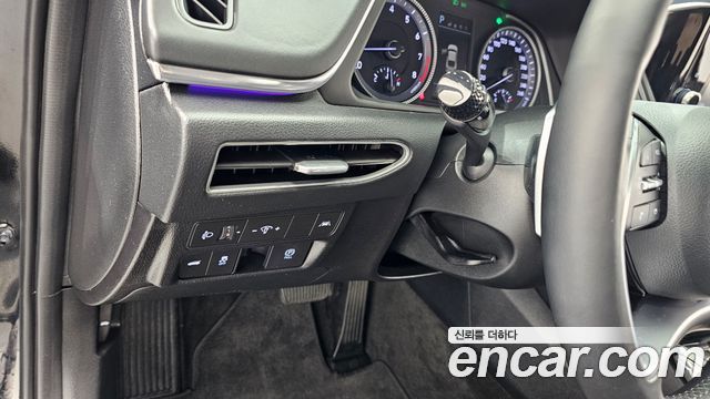 Hyundai Sonata 2022 — photo 24