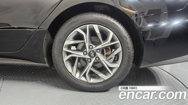 Hyundai Sonata 2022 — photo 7