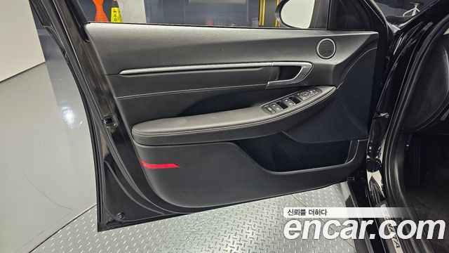 Hyundai Sonata 2022 — photo 14