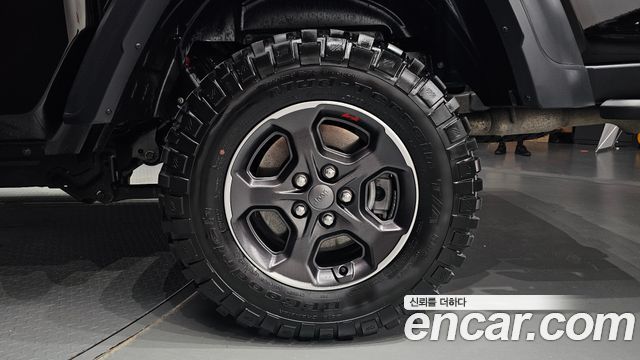 Jeep Gladiator 2023 — photo 7