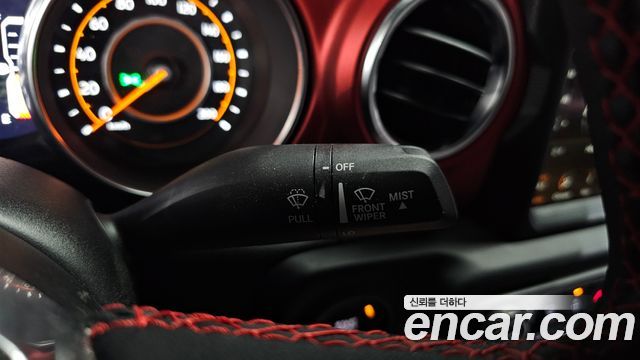 Jeep Gladiator 2023 — photo 31
