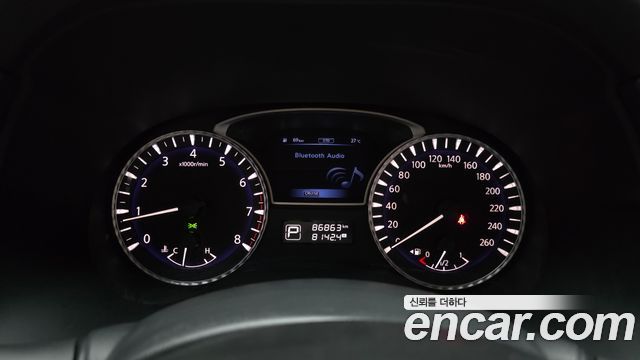 Infiniti QX60 2018 — photo 8