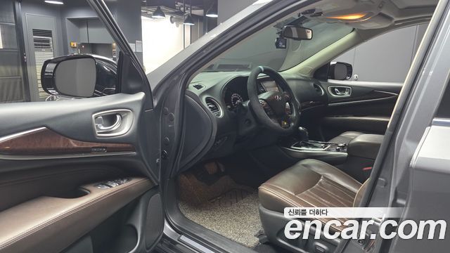 Infiniti QX60 2018 — photo 10