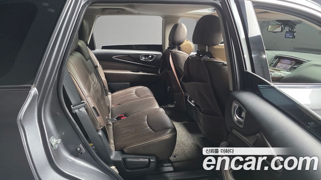 Infiniti QX60 2018 — photo 12