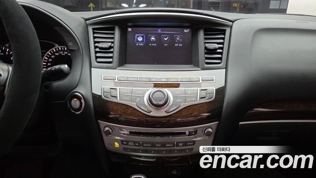 Infiniti QX60 2018 — photo 14