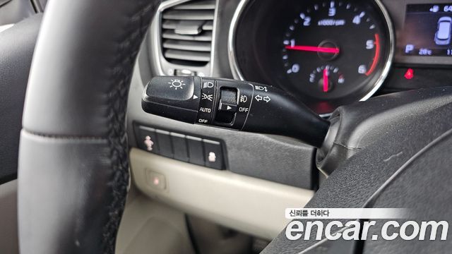 Kia Canival 2020 — photo 20