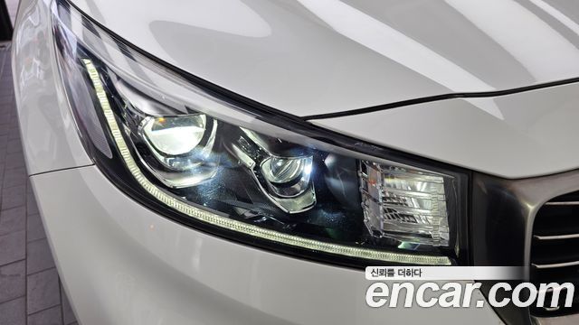 Kia Canival 2020 — photo 8