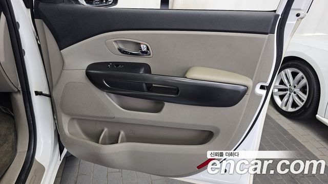 Kia Canival 2020 — photo 15