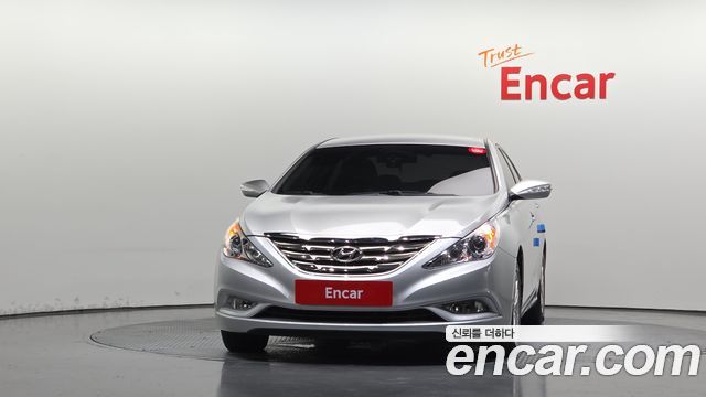 Hyundai Sonata 2010 — photo 3