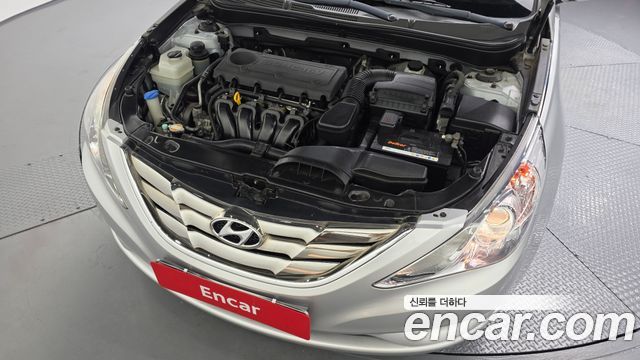 Hyundai Sonata 2010 — photo 6