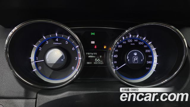Hyundai Sonata 2010 — photo 8