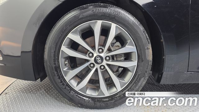 Hyundai Grandeur 2011 — photo 5