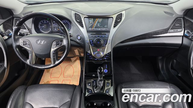 Hyundai Grandeur 2011 — photo 7