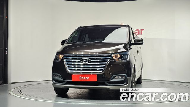 Hyundai Starex 2019 — photo 3