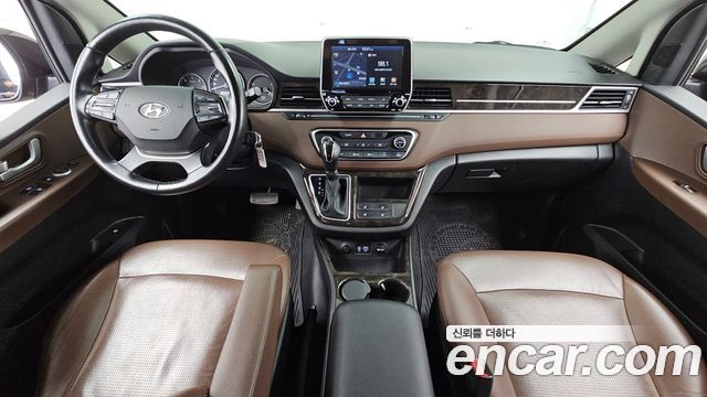 Hyundai Starex 2019 — photo 10