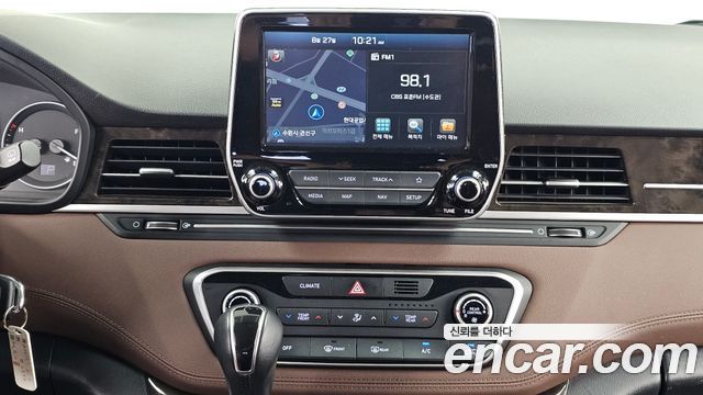 Hyundai Starex 2019 — photo 20