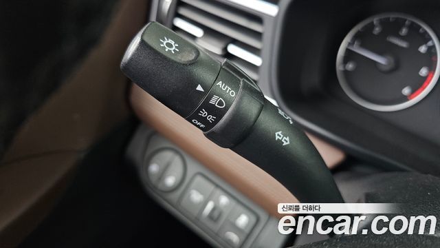 Hyundai Starex 2019 — photo 29
