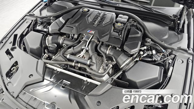 BMW M5 2022 — photo 6