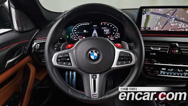 BMW M5 2022 — photo 19