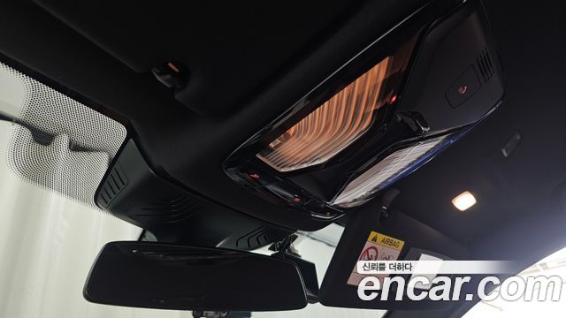 BMW M5 2022 — photo 23