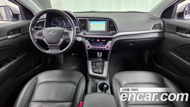 Hyundai AVANTE 2017 — photo 7