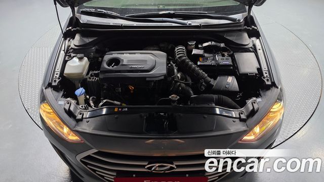 Hyundai AVANTE 2016 — photo 6