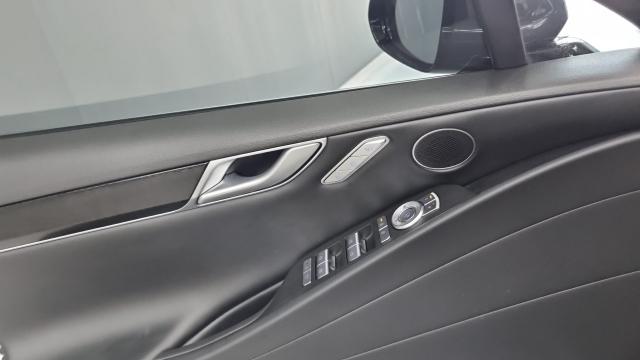 Genesis G80 2025 — photo 17