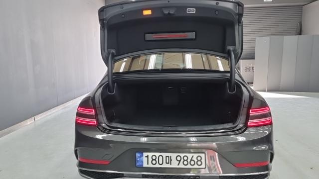 Genesis G80 2025 — photo 18