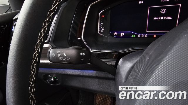 Volkswagen Jetta 2023 — photo 26