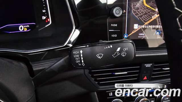 Volkswagen Jetta 2023 — photo 27