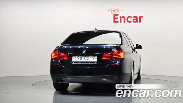 BMW 5-Series 2016 — photo 4