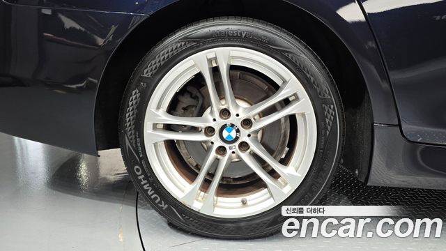 BMW 5-Series 2016 — photo 5