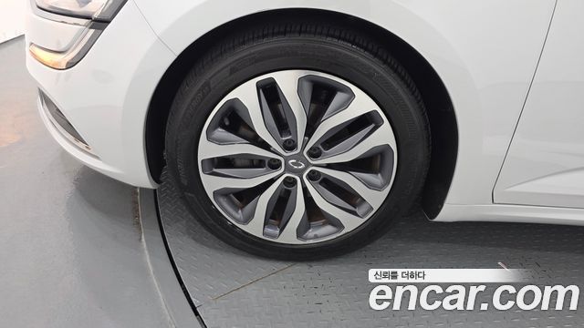 Renault Korea SM6 2016 — photo 5
