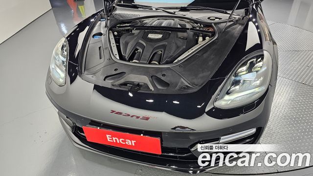 Porsche Panamera 2018 — photo 6