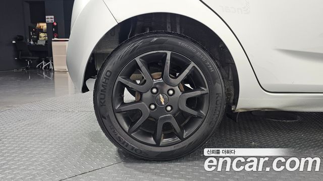 Chevrolet Korea Spark 2012 — photo 5