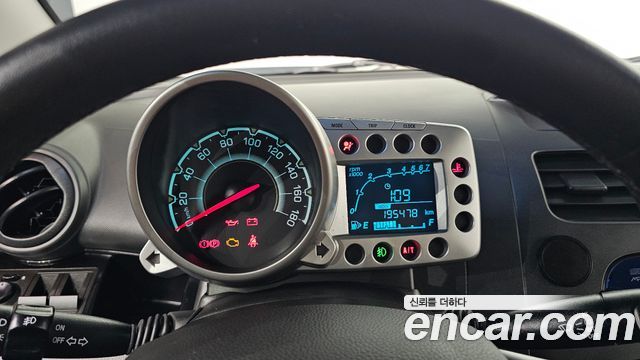 Chevrolet Korea Spark 2012 — photo 8