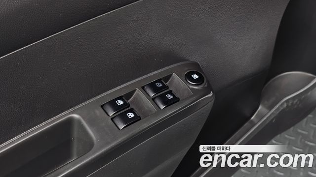 Chevrolet Korea Spark 2012 — photo 17