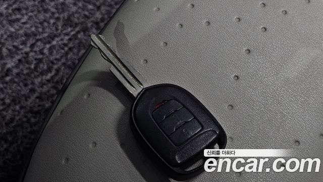 Chevrolet Korea Spark 2012 — photo 18