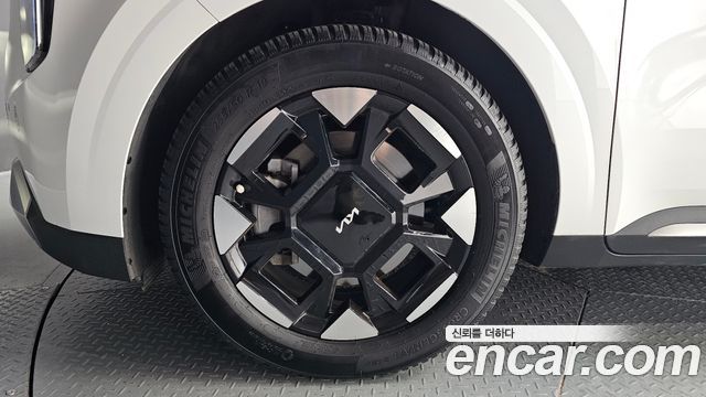 Kia Canival 2025 — photo 5
