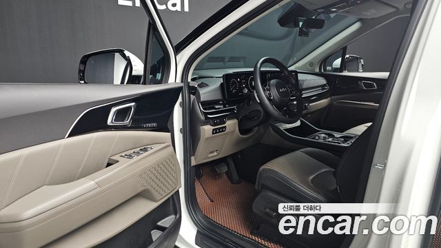 Kia Canival 2025 — photo 10