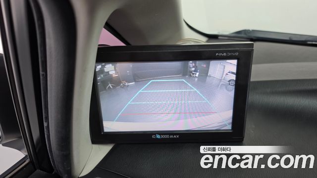 Toyota Prius 2013 — photo 15