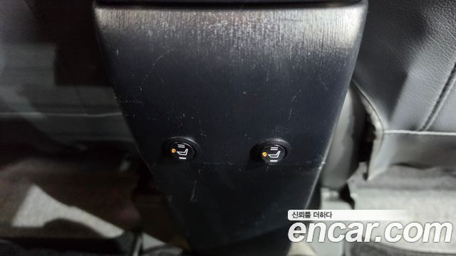 Toyota Prius 2013 — photo 18