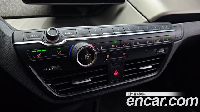 BMW i3 2014 — photo 17