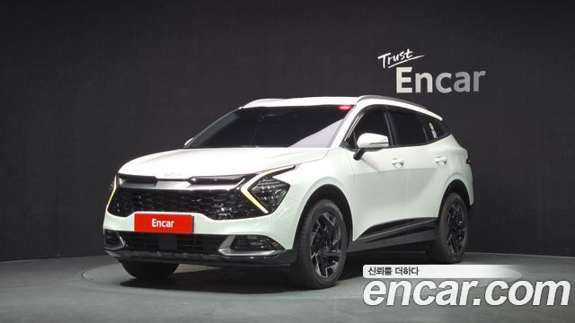 Kia Sportage 2023 — photo 1